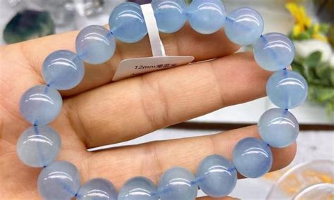 Aquamarine Bracelets: Embrace the Serenity of the Sea