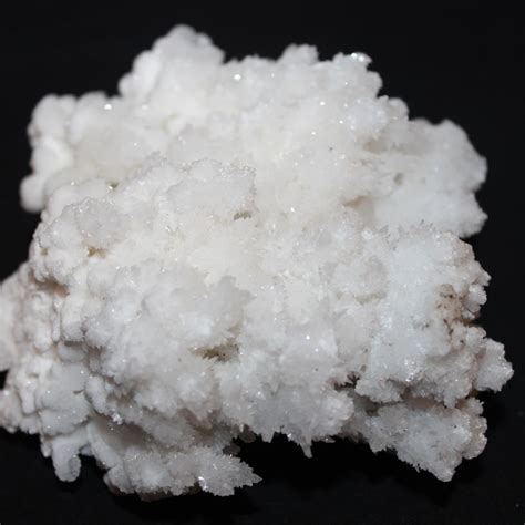 Aragonite White: A Pristine Mineral with Versatile Applications