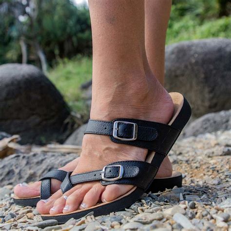 Arch Support Sandals: The Ultimate Guide to Finding the Perfect Fit for Foot Health and Comfort