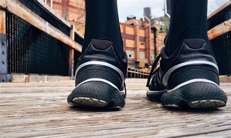 Arch Support Sneakers: A Comprehensive Guide to Comfort and Health