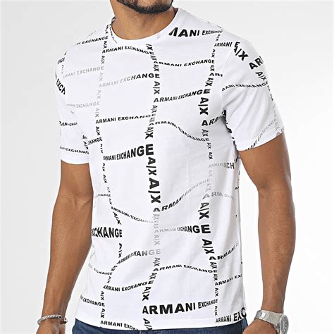 Armani Exchange T-シャツ: The Epitome of Style and Comfort