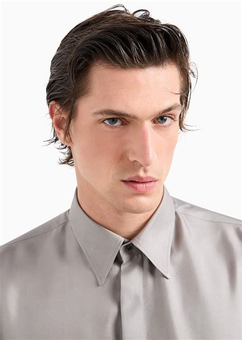 Armani Men's Shirts: Style, Sophistication, and Craftsmanship