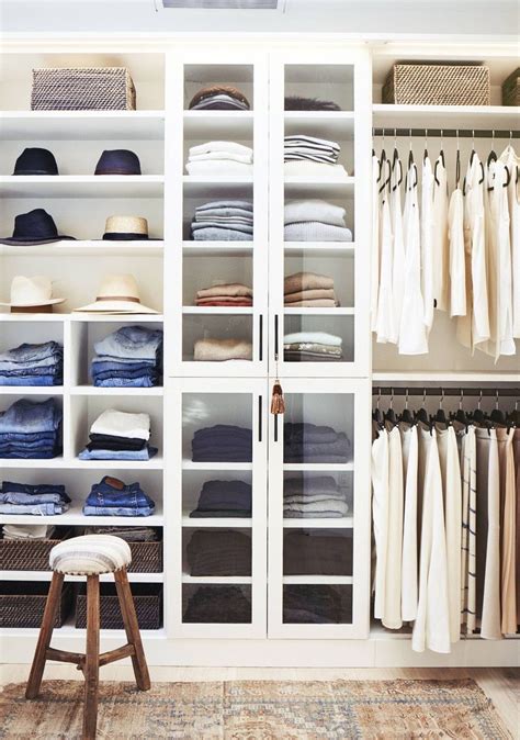 Armoire Dressing: The Ultimate Guide to Closet Organization