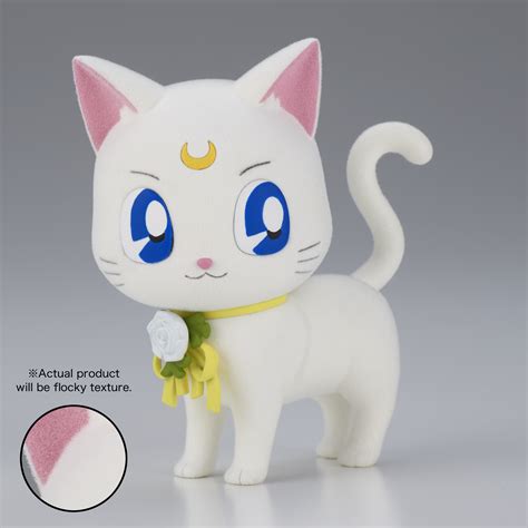 Artemis: The Feline Guardian of Sailor Moon