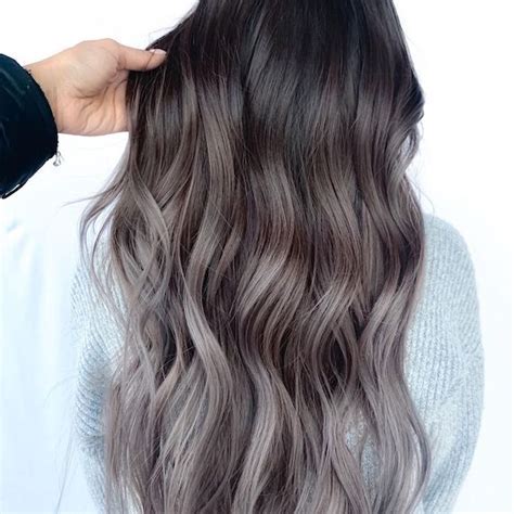 Ash Blonde Ombre Hair Color: 7 Stunning Looks for 2023