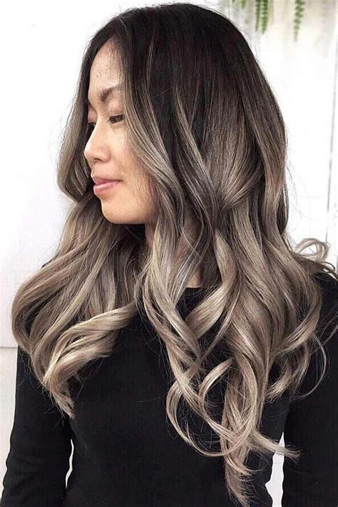 Ash Blonde Ombre Hair Color: A Cool and Chic Hair Trend