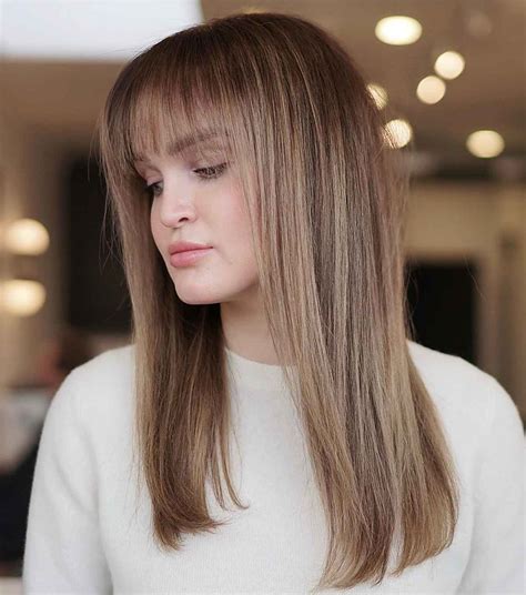 Ash Brown Hair Color: A Guide to the Trendiest Shade of the Season