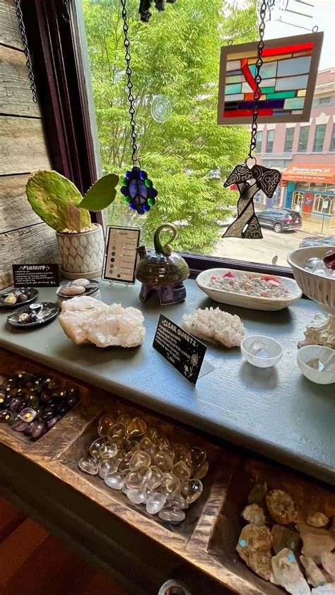 Asheville Crystal Shops: A Gem Hunter's Paradise