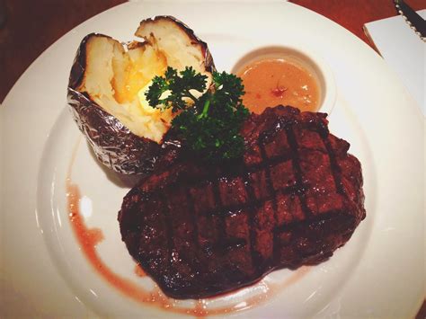 Astons Steak & Salad Marina Square: An Epicurean Haven For Steak Lovers