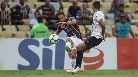Athletico e Fluminense: Uma Rivalidade Histórica que Apaixona o Brasil