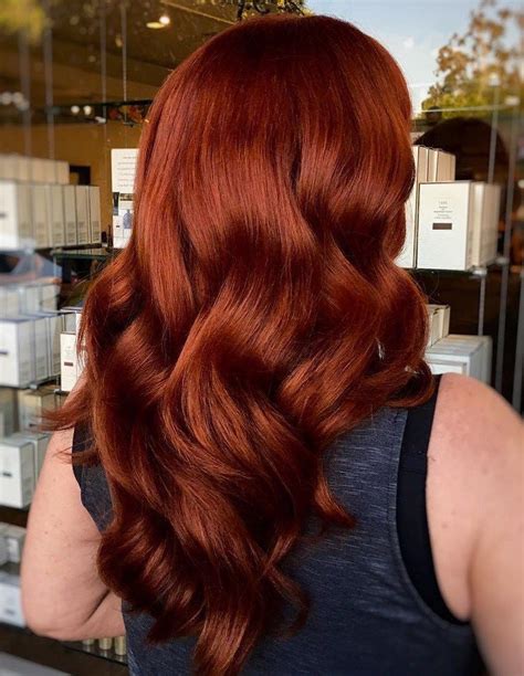 Auburn Color Hair: Achieving a Vibrant, Natural-Looking Red Hue