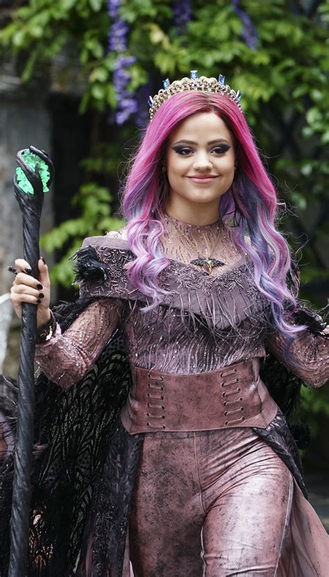 Audrey: The Charming Daughter of Evil in Descendants 1