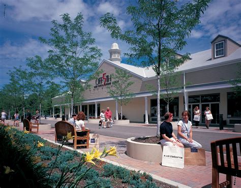 Aurora Farms Premium Outlets