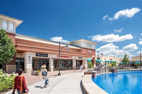 Aurora Shopping Outlet: A Comprehensive Guide to Shopping and Dining