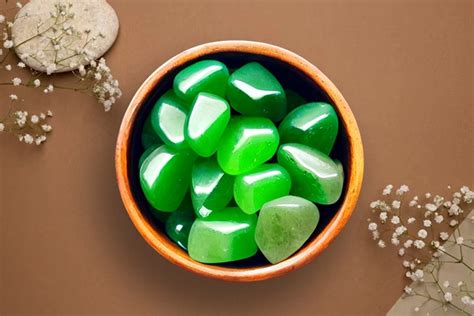 Aventurine Green Crystal: Uncover Its Mystical Properties and Expand Your Horizons