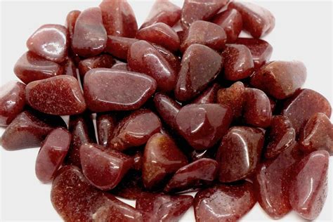 Aventurine Red: Meaning, Benefits, and Applications