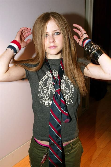 Avril Lavigne Shirts: A Timeless Fashion Staple for Rock 'n' Roll Enthusiasts