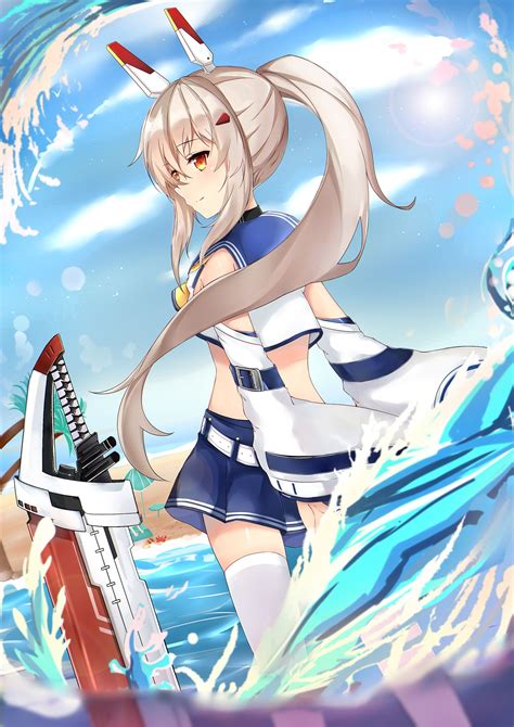 Azur Lane: Ayanami's Allure and Maritime Prowess