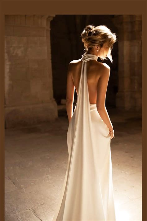 Backless Halter Dress: 10,000+ Combinations for Timeless Glamour