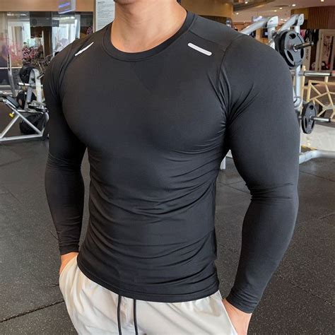 Baggy Gym Shirts: Comfort, Convenience, and Confidence for Every Workout