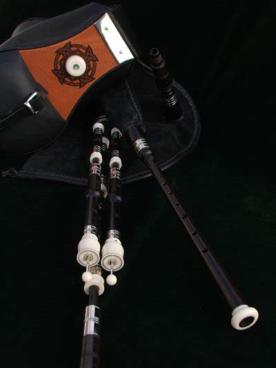 Bagpipes Retractable Including Tablets More Epub