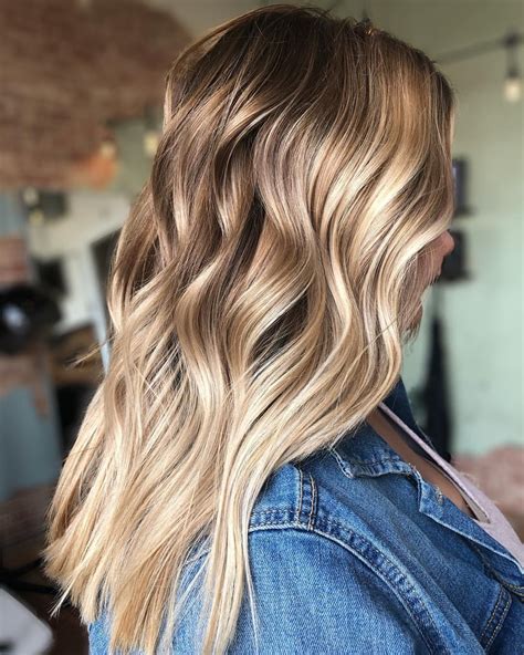 Balayage Mono: Elevate Your Hair with the Latest Blonding Revolution