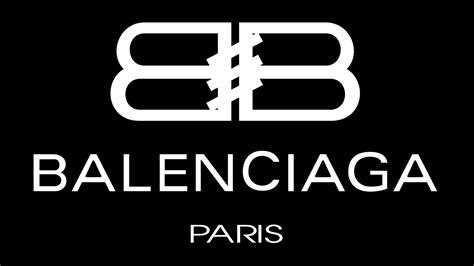 Balenciaga branding: