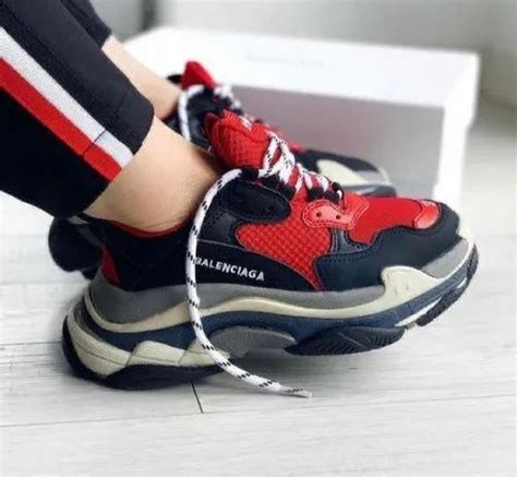 Balenciaga shoes in size 7