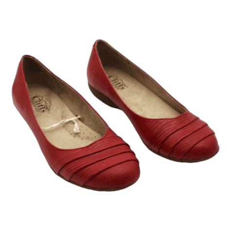 Ballet Flats: The Epitome of Effortless Elegance