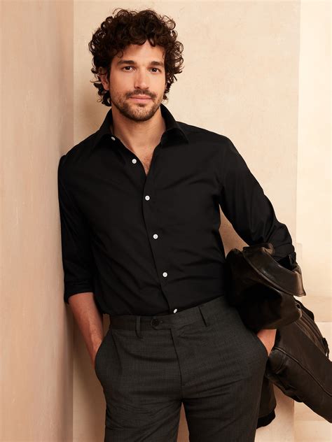 Banana Republic Black Shirt: Dress to Impress with Style and Sophistication