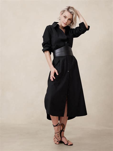 Banana Republic Black Shirt Dress: A Versatile and Chic Addition to Your Wardrobe