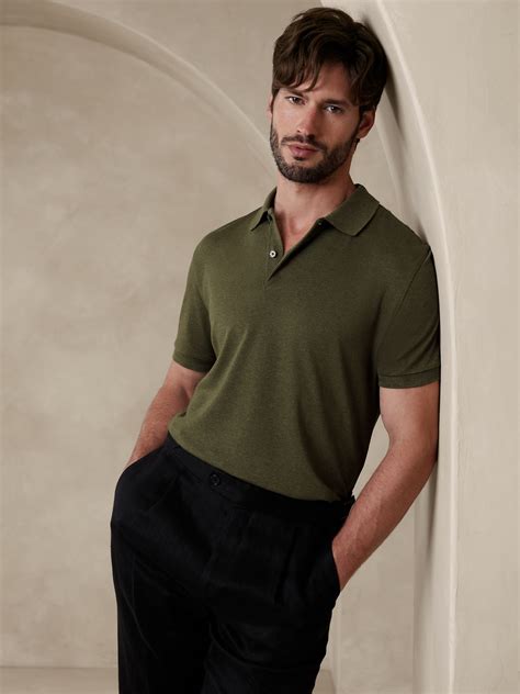 Banana Republic Men's Polos: The Epitome of Refined Style