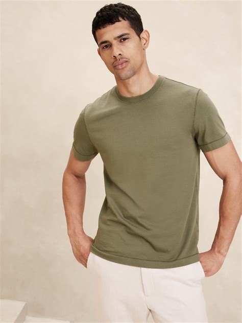 Banana Republic Tee Shirts: The Ultimate Guide to Style and Comfort