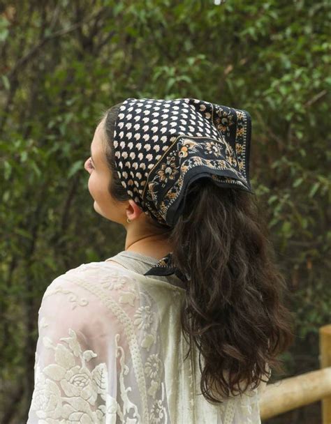 Bandanas for Women: A Timeless Accessory with Endless Possibilities