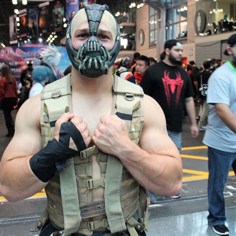 Bane Cosplay: Embody the Villainous Enigma