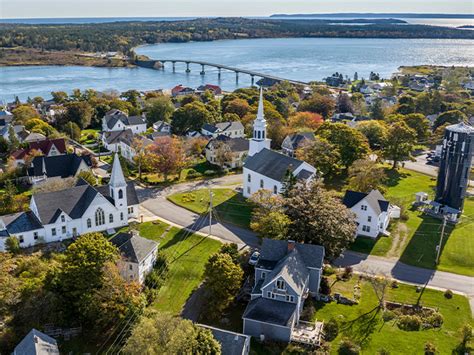 Bangor to Augusta: Embark on an Enchanting Journey Through Maine's Historic Heart