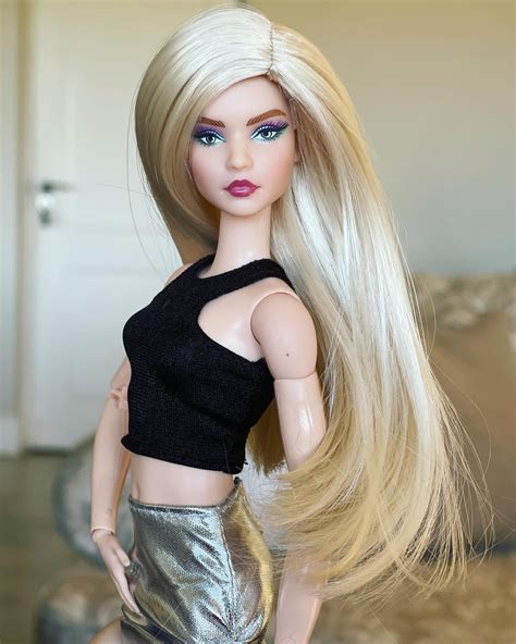 Barbie Doll Wigs: A Timeless Trend