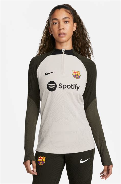 Barcelona FC Sweatshirt: The Ultimate Fan Gear for True Supporters