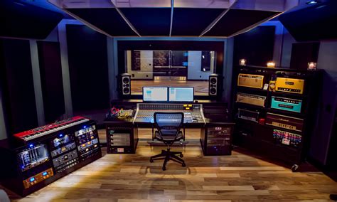 Bare Back Studios: A Comprehensive Guide to Professional Recording and Production