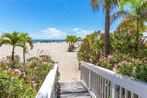 Barefoot Beach North Naples, FL: A Slice of Paradise in Southwest Florida