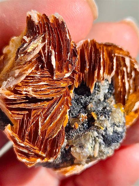 Barite Vanadinite: A Comprehensive Exploration of the Rare and Enigmatic Mineral