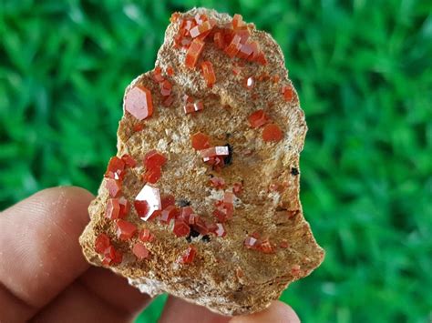 Barite Vanadinite: A Rare and Beautiful Mineral with Versatile Applications