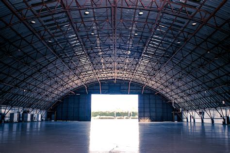 Barker Hangar Santa Monica: A Historical Landmark and Versatile Venue