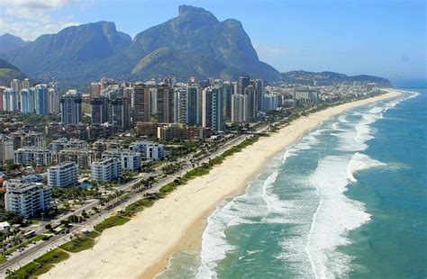 Barra da Tijuca Praia: Um Guia Completo para a Praia Mais Famosa do Rio de Janeiro