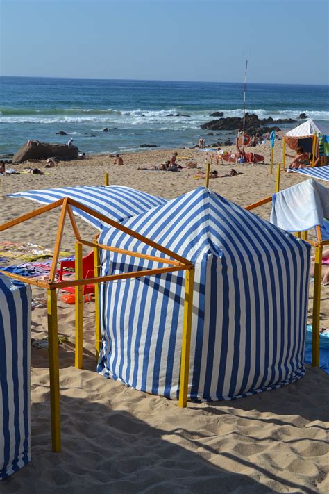 Barracas de Praia: O Segredo para um Dia Perfeito à Beira-Mar