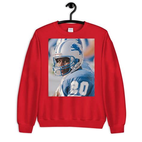 Barry Sanders T-Shirt: A Timeless Tribute to a Legendary Running Back