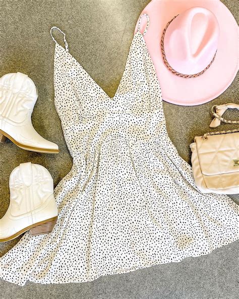 Bash Dress: 4 Reasons It's the Perfect Summer Outfit