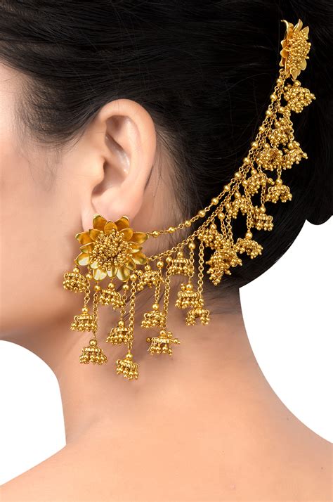 Basic Concepts of Bahubali Earrings