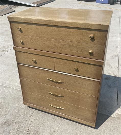 Bassett Furniture Industries Dresser: The Ultimate Guide to Styles, Features, and More