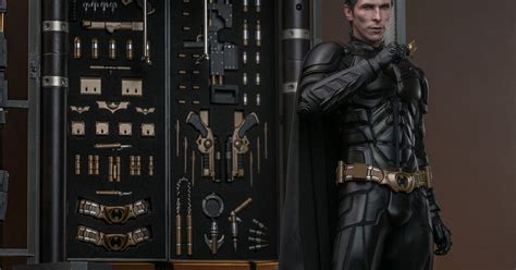 Batman's New Suit Unveiled: A Technical Masterpiece for the Dark Knight